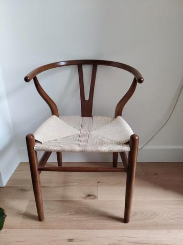 Wishbone eetkamer stoelen beschikbaar voor biedingen