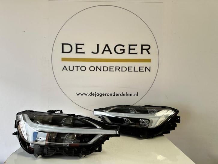 VOLVO XC60 XC 60 II VOL LED KOPLAMPEN SET LINKS EN RECHTS, Auto-onderdelen, Verlichting, Volvo, Gebruikt