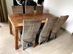 Houten tafel met rieten stoelen en kussens, Huis en Inrichting, Tafels | Eettafels, Ophalen, Gebruikt, Teakhout, 50 tot 100 cm