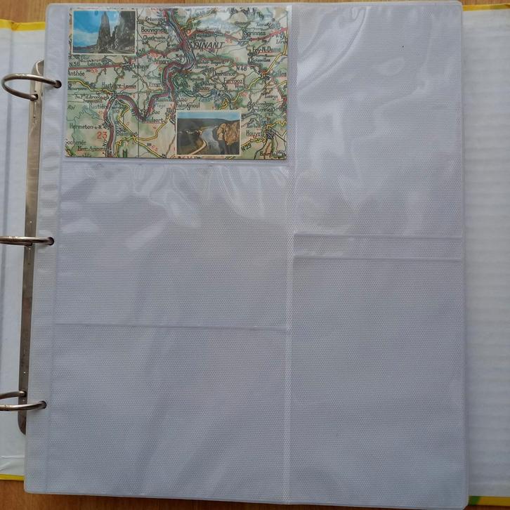 NIEUW KAFT MET MAPJES OM POSTKAARTEN TE VERZAMELEN, Verzamelen, Postkaarten | België, Ophalen of Verzenden