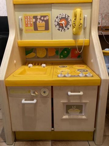 vintage kinderkeuken beschikbaar voor biedingen