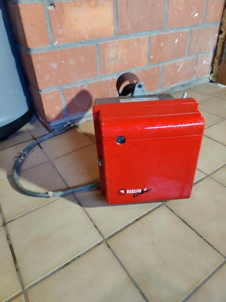 Riello Gulliver BLU BGK1 (brûleur), Bricolage & Construction, Chauffe-eau & Boilers, Utilisé, Élément, Propane ou Butane, Enlèvement