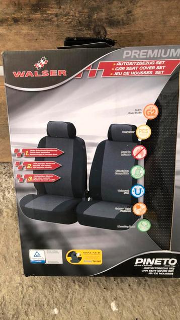 Nieuwe autostoelhoezen beschikbaar voor biedingen