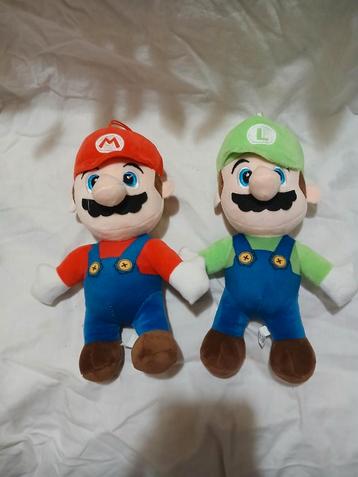 Knuffels mario  beschikbaar voor biedingen