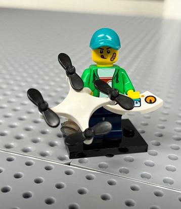 Lego minifiguren 4€/st beschikbaar voor biedingen