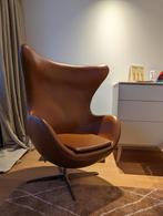 Replica Egg Chair in Cognac leer, Ophalen of Verzenden, Zo goed als nieuw
