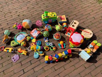 Baby speelgoed groot lot beschikbaar voor biedingen