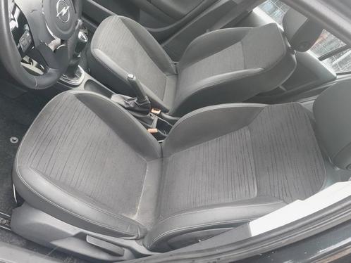STOEL LINKS VOOR Opel Corsa D (01-2006/12-2014), Auto-onderdelen, Interieur en Bekleding, Opel, Gebruikt