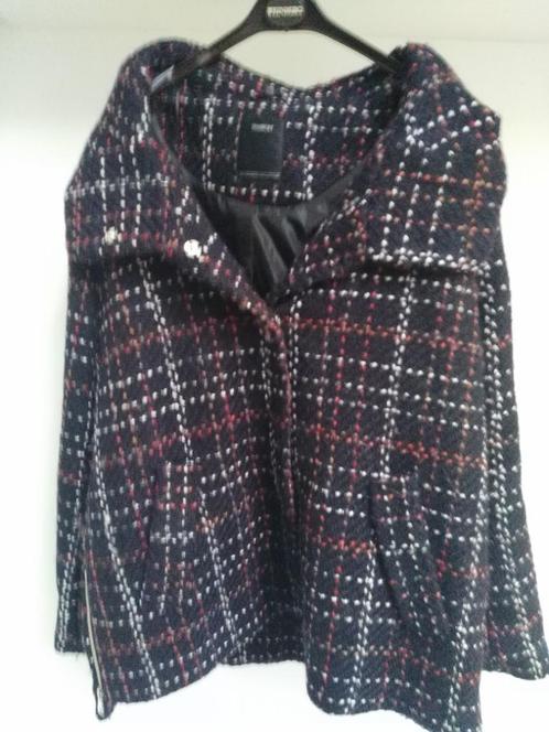 toffe winterjas met kap., Kleding | Dames, Jassen | Winter, Gedragen, Maat 46/48 (XL) of groter, Zwart, Ophalen