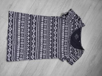 Dames t-shirt S beschikbaar voor biedingen