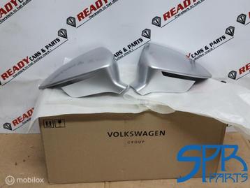 SEAT ATECA CUPRA Crossover Silver Spiegelkapen 575072530 Z76 beschikbaar voor biedingen