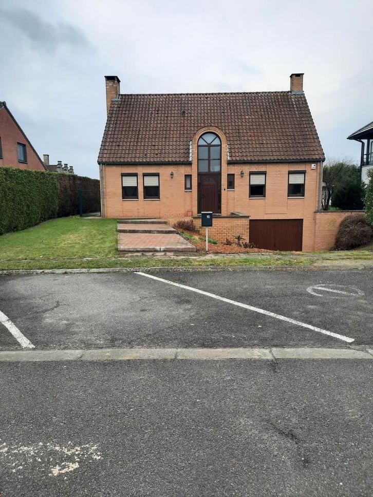 Superbe villa 4 façades à vendre  La Louvière  ( St Vaast  ), Immo, Maisons à vendre