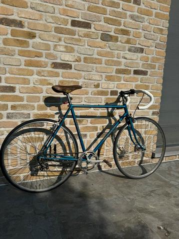 Bianchi koersfiets beschikbaar voor biedingen