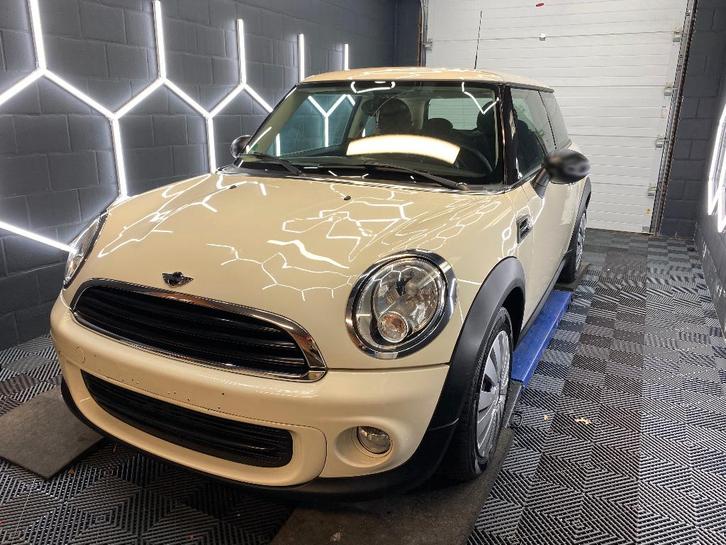 Mini One 2012 1.6i | 105.500km | Gereviseerde motor, Autos, Mini, Entreprise, One, ABS, Airbags, Air conditionné, Ordinateur de bord