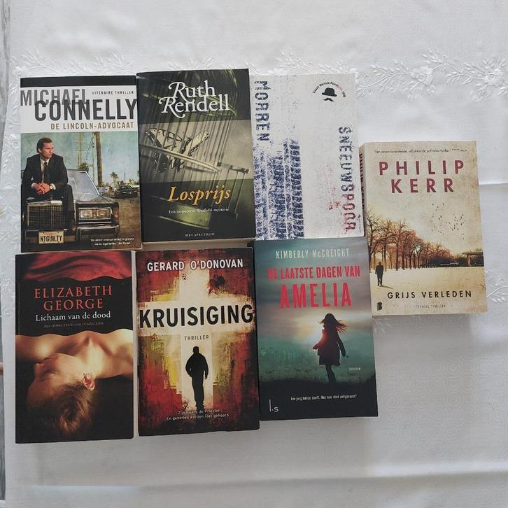 Thrillers in heel goede staat, à €2.00 per boek., Boeken, Thrillers, Gelezen, Ophalen of Verzenden