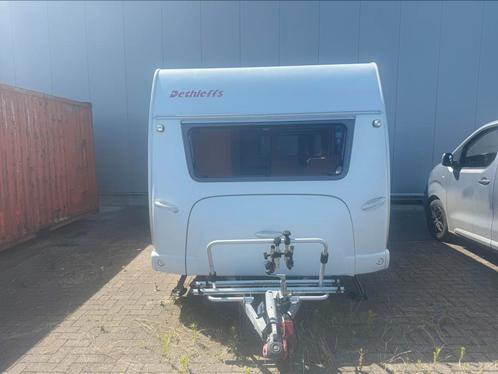 Dethleff caravan 2004 met perfect in orde voortent, Caravans en Kamperen, Caravans, Particulier, Rondzit, Dethleffs, Kachel, Ophalen