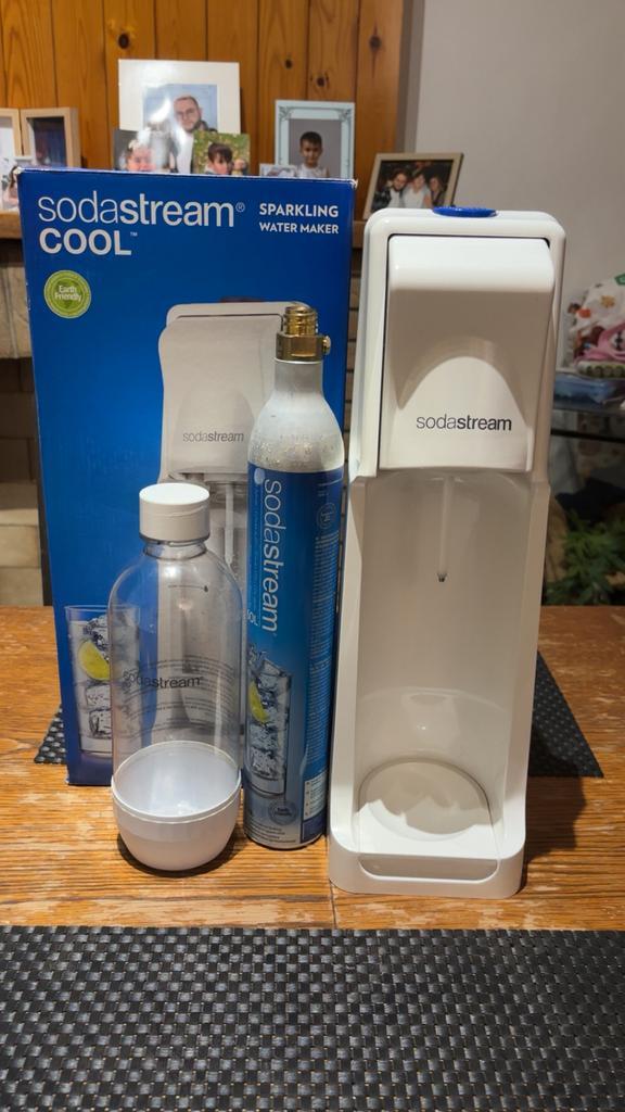 SodaStream Cool – L’eau pétillante à volonté chez vous !, Elektronische apparatuur, Bruiswatermachines, Zo goed als nieuw, Ophalen