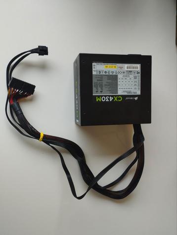 Interne voeding Corsair beschikbaar voor biedingen
