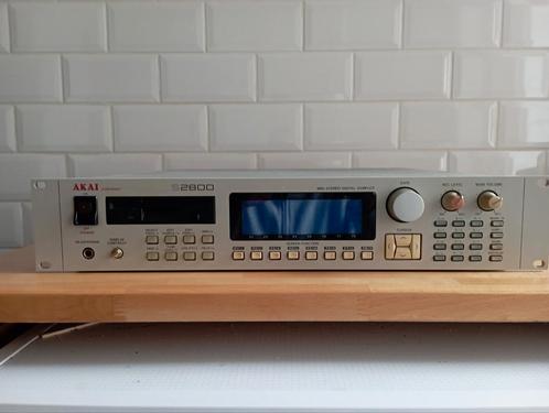 AKAI Professional S2800 Sampler, TV, Hi-fi & Vidéo, Tuners, Utilisé, Enlèvement