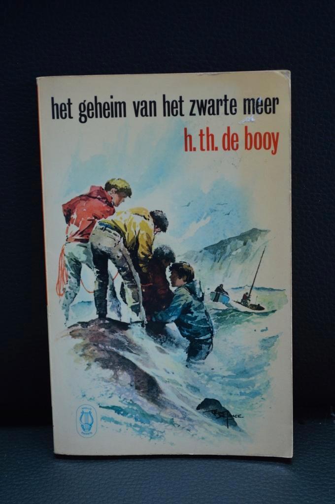 Het geheim van het zwarte meer - h. th. de booy, Livres, Livres pour enfants | Jeunesse | 13 ans et plus, Utilisé, Fiction, Enlèvement ou Envoi