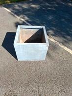 Bloembak, 44 op 44cm, 40 hoog, 4 maanden oud., Tuin en Terras, Bloembakken en Plantenbakken, Ophalen, Zo goed als nieuw