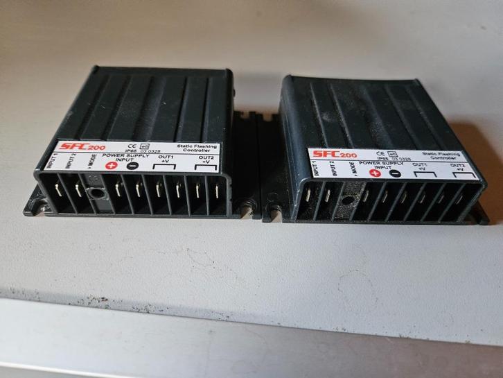 SF200 Module voor knipperlichten of zwaailampbalk, Auto-onderdelen, Verlichting, Gebruikt, Ophalen