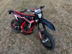 Beta RR50 Track in perfect onderhouden staat (Model 2024), 6 versnellingen, Zo goed als nieuw, 50 cc, Ophalen