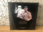 Hot Toys figuren MMS346-Star Wars: The Force Awakes-Finn And, Enlèvement ou Envoi, Comme neuf, Autres types