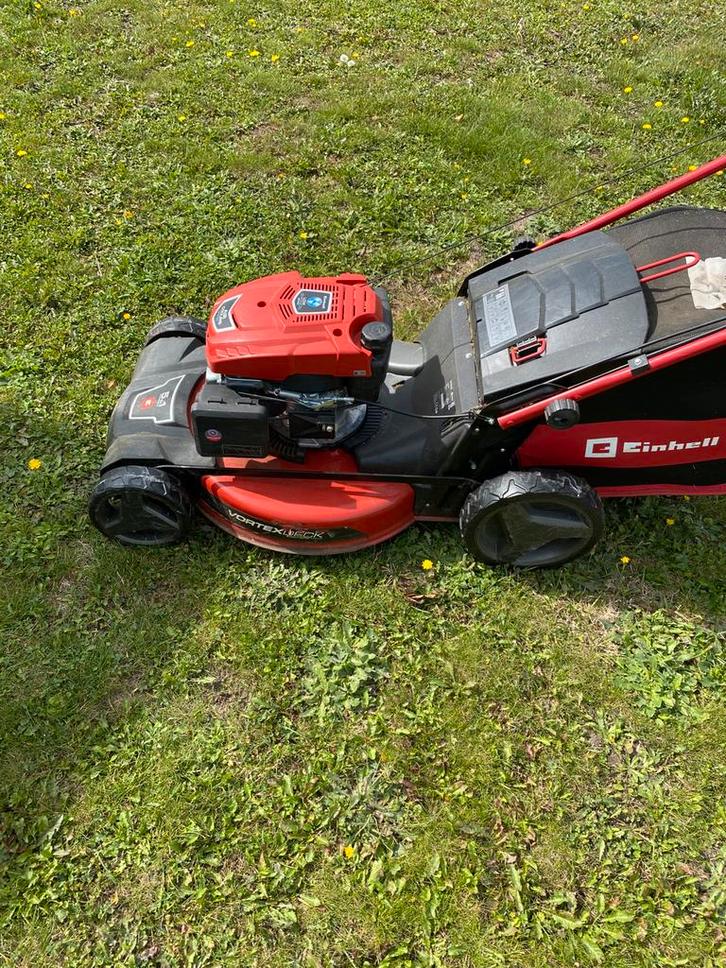 Einhell 56 cm grasmaaier, Tuin en Terras, Grasmaaiers, Zo goed als nieuw, Benzine-grasmaaier, 50 cm of meer, Mulchfunctie, Opvangbak