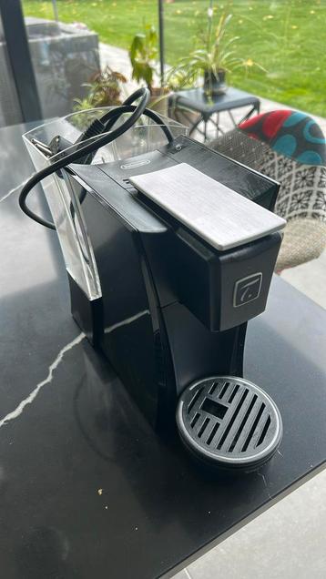 Theemachine DeLonghi beschikbaar voor biedingen