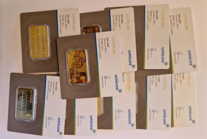 5x Lingot d'or Umicore 50 gr, Timbres & Monnaies, Métaux nobles & Lingots, Or, Enlèvement