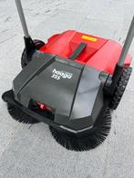 Terrasveger / Veegborstel Haaga 355, Tuin en Terras, Veegmachines, Ophalen, Zo goed als nieuw, Haaga