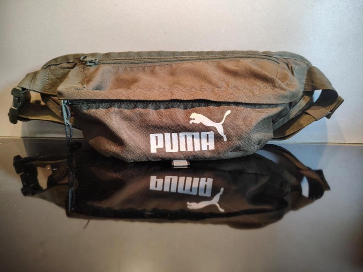 Sac banane PUMA kaki – très bon état – unisexe, Vêtements | Hommes, Vêtements Homme Autre, Comme neuf, Enlèvement ou Envoi