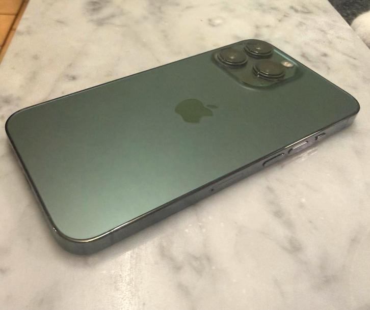 IPhone 13 Pro 256GB Alpengroen, Télécoms, Téléphonie mobile | Apple iPhone, Comme neuf, iPhone 13, Vert, Enlèvement