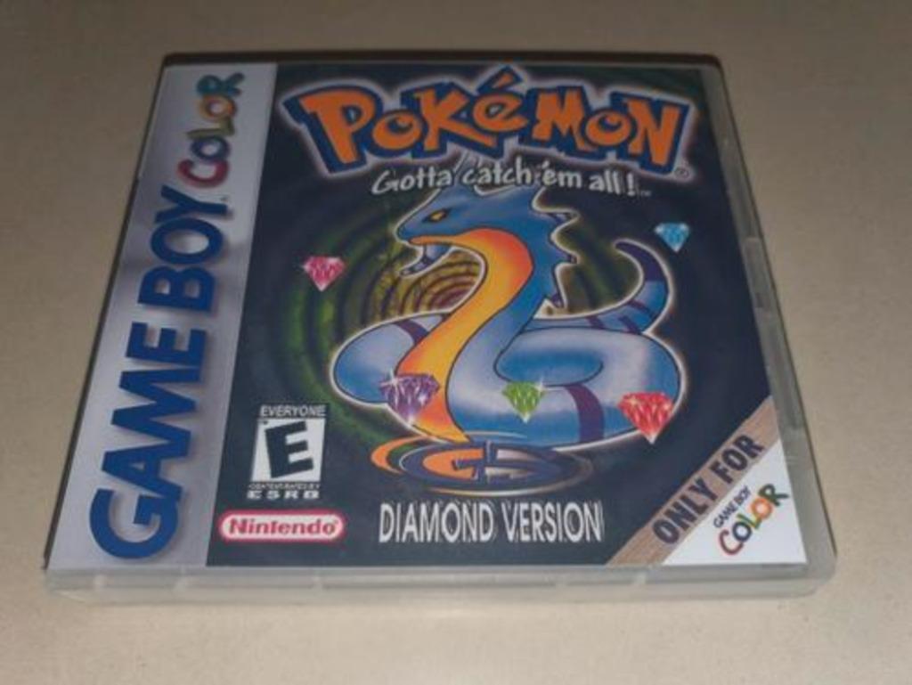 ② Pokemon Diamond Version Game Boy Color GBC Game Case — Jeux