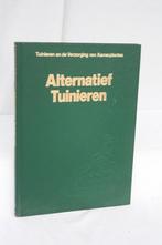 Lekturama boek ' Alternatief Tuinieren ', Boeken, Gelezen, Diverse auteurs, Ophalen of Verzenden, Kamerplanten