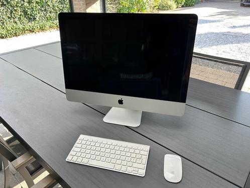 Apple iMac 21,5 inch, Computers en Software, Apple Desktops, Zo goed als nieuw, iMac, 3 tot 4 Ghz, Ophalen