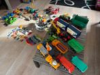 Lot auto’s trucks autogarage racebaan torenkraan, Overige merken, Ophalen of Verzenden, Overige aandrijving, Met looping