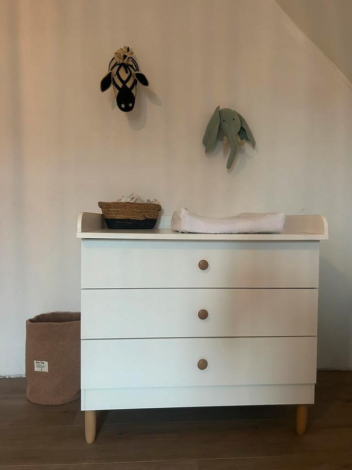 Volledige baby- en kinderkamer Petite Amélie, Kinderen en Baby's, Kinderkamer | Commodes en Kasten, Zo goed als nieuw, Commode