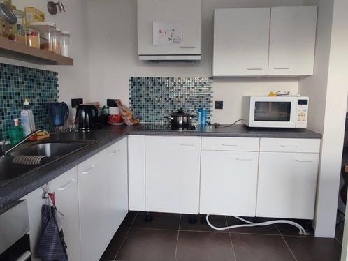 Keuken GRATIS, Huis en Inrichting, Keuken | Complete keukens, Gebruikt, Hoekkeuken, Wit, Hout, Ophalen