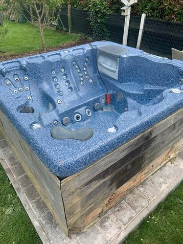 Gratis jacuzzi - advertentie goed lezen!, Tuin en Terras, Ophalen, Gebruikt