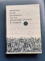 Hooglede - momenten uit het gemeentelijk onderwijs, Ophalen of Verzenden, Zo goed als nieuw, Anckaert en Denewet