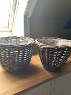 2 rieten bloempotten, Ophalen, Zo goed als nieuw