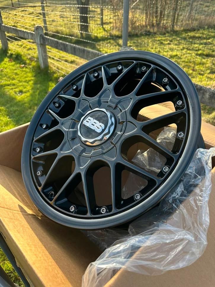 BBS RS 702 17 pouces 5 x 112, Autos : Divers, Enjoliveurs, Neuf, Enlèvement