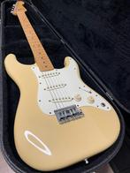 Fender US Dan Smith 2-Knob Stratocaster 1983 IVORY, Musique & Instruments, Instruments à corde | Guitares | Électriques, Envoi