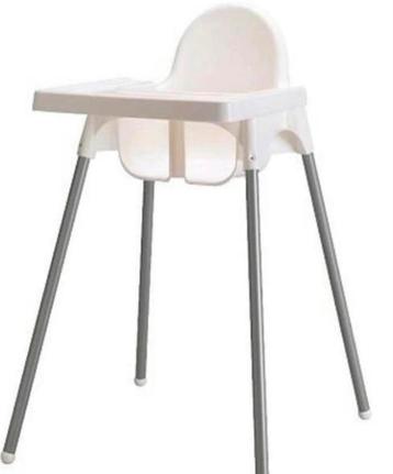 Chaise de salle à manger IKEA avec table 