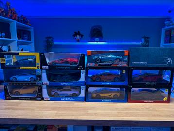 Lamborghini schaalmodellen (12 stuks) beschikbaar voor biedingen