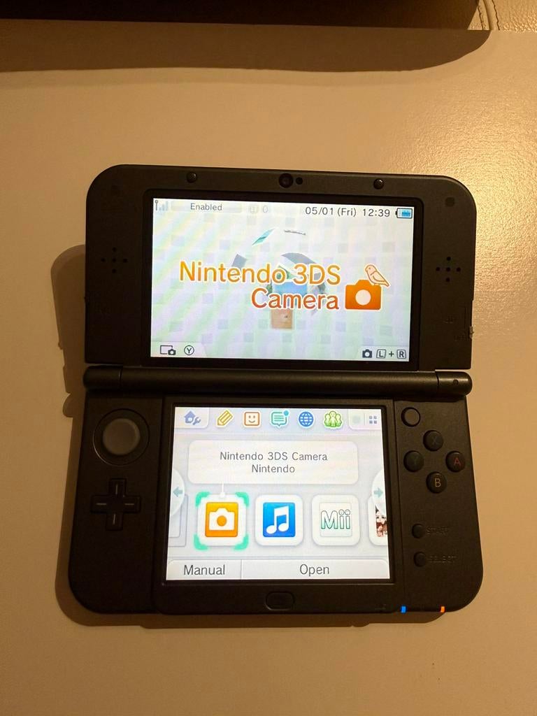 New Nintendo 3ds XL dubbel IPS zeldzaam, Ophalen, Zo goed als nieuw, 3DS