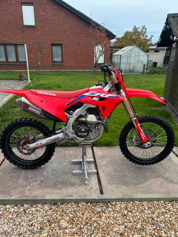 Honda CRF250 2023 21u disponible aux enchères