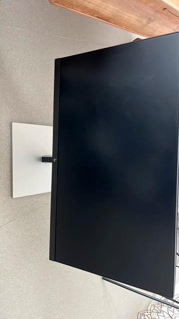 Moniteur HP full hd beschikbaar voor biedingen